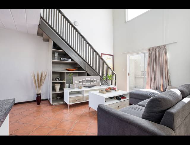 BEDROOM APARTMENT RENTED IN NOORDHANG